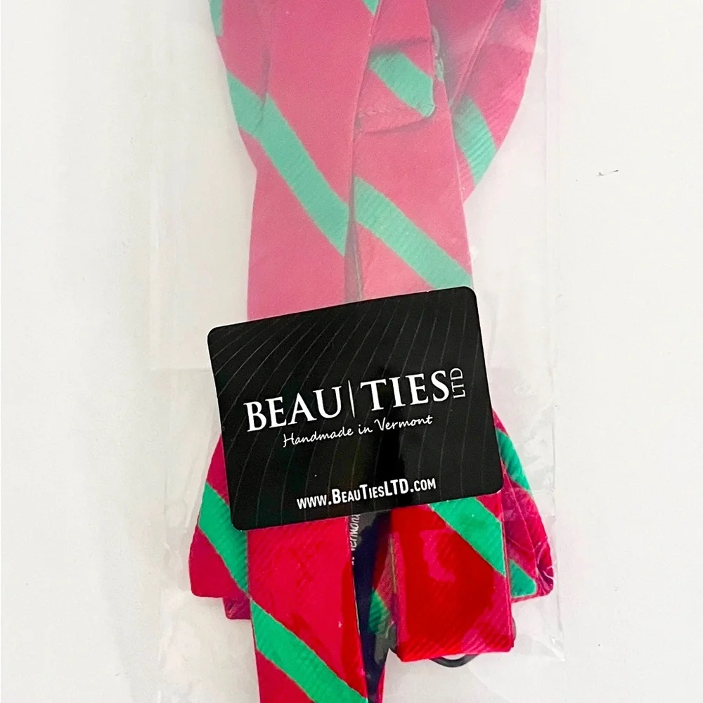 NIP Beau Ties Red and Green Striped ‘Garland Creek’ Silk Bow Tie